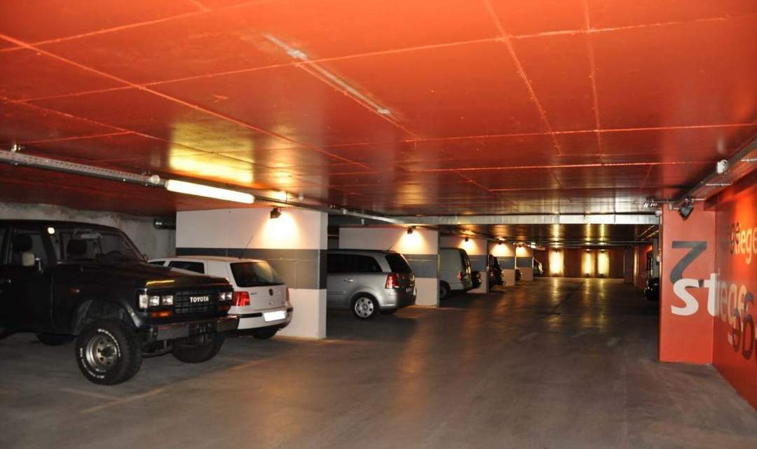 Garagenplatz - Nähe Burggasse! Provisionsfrei!