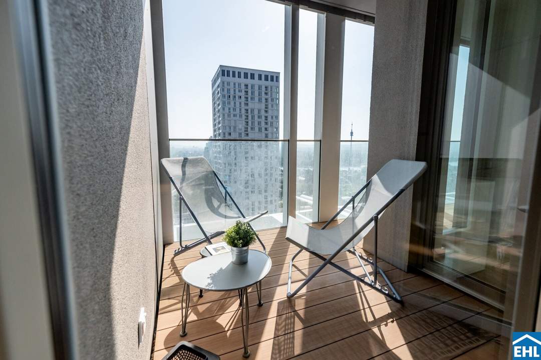 Urbanes Wohnen mit Rooftop Pool, Spa &amp; Skylineblick – TOWER HOMES