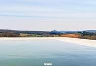 Architektenhaus in sonniger Ruhelage mit Spiral-Weinkeller, Infinity Pool, Burgblick und ca. 1 ha Eigengrund