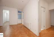 schöne, helle, gut geschnittene 5 Zimmer Wohnung mit 2 Bädern, Gäste-WC uvm. in bester Innenstadtlage