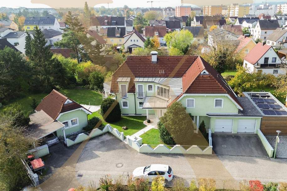 Exklusive Stadtvilla mit vielfältigen Möglichkeiten – Wohnen und Arbeiten im Zweifamilienhaus nähe KH Wels - zu verkaufen!, Haus-kauf, 998.000,€, 4600 Wels(Stadt)