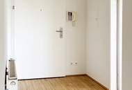 TOLLER PARKBLICK - PERFEKT ANGEBUNDEN - GROSSER BALKON !!!
