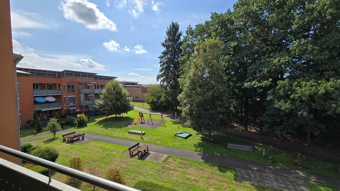 3-Zimmer-Wohnung im 2ten Stock mit sonniger Loggia & Tiefgarage in Toplage von Kaindorf an der Sulm