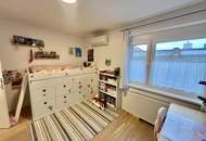 Ehemaliger Heuriger in den Sooßer Weingärten mit 2 Wohneinheiten und riesigem wundervollem Garten