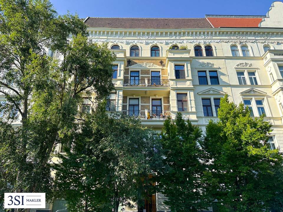 Rohdachboden mit ansprechender Einreichplanung in beliebter Praterlage bei der Jesuitenwiese