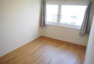 "3-Zimmer-Eigentum mit Loggia| Ruhige, aber verkehrsgünstige Lage!"