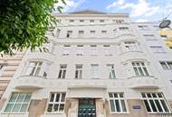 Traumhaft Helle 4-Zimmer-Wohnung mit Balkon und Luxus Ausstattung im einem der schönsten Jugendstil Häuser