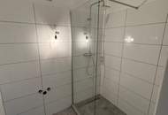 Top sanierte Dachgeschosswohnung in 1180 Wien – ideal für Singles & Paare