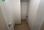 Geschäftslokal mit Adaptierungsbedarf im Erdgeschoss in Top Lage Nähe Vorgartenmarkt. Fläche erweiterbar. Leerstehend. - WOHNTRAUM