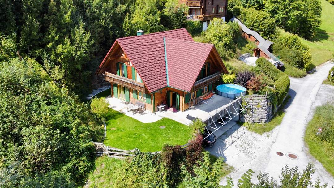 Familientraum mit Blick ins Grüne – Einfamilienhaus mit Garten & Garagen in St. Koloman