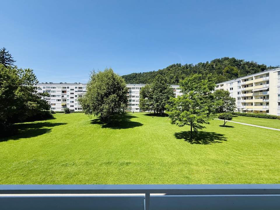 Stilvolles Wohnen am Park – Umfassend sanierte 3-Zimmer-Wohnung in Salzburg-Parsch