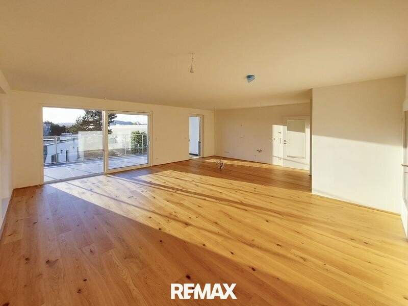 Erstklassiges 4-Zimmer-Penthouse mit drei Terrassen - Erstbezug