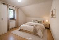 Grünes Refugium mit Pool, Terrasse und herrlicher Aussicht