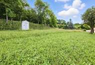 Sonniges Grundstück in grüner Ruhelage – Unverbaubar und ideal für Ruhesuchende!