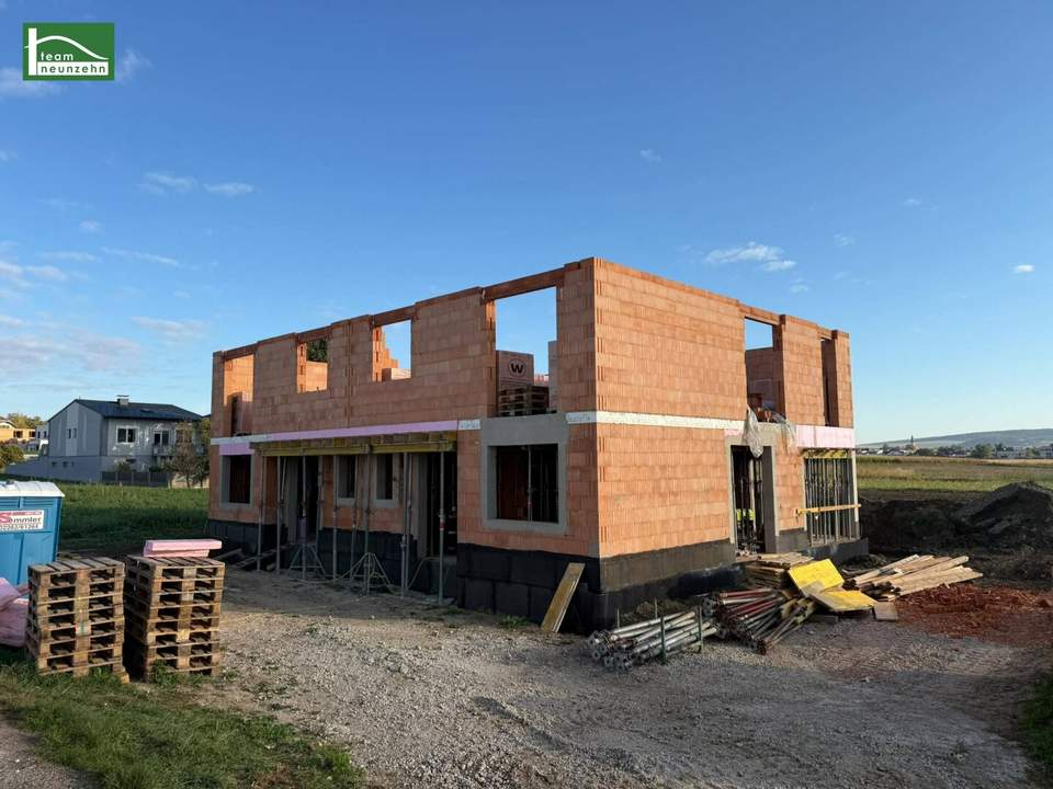 Modernes Doppelhaus in Tresdorf, 5 Zimmer, Garten, Terrasse, Erstbezug, 549.000 €