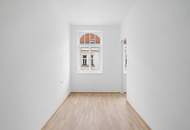 ERSTBEZUG ! Stilvolle 2-Zimmer-Wohnung mit hochwertiger Ausstattung und Balkon (Top 18)