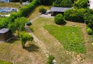 Wunderschönes Grundstück mit charmantem Gartenhaus – bietet viel Potenzial, sogar für zwei Häuser!