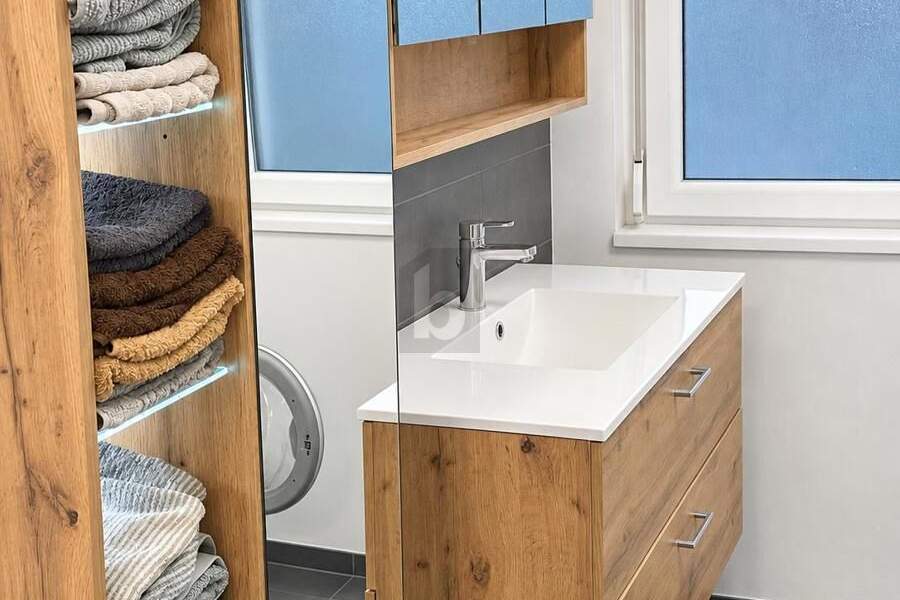STILVOLL WOHNEN IN ZENTRALER LAGE, EIN ZUHAUSE FÜR DIE GANZE FAMILIE, Wohnung-kauf, 287.000,€, 4522 Steyr-Land