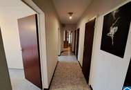 Neubauwohnung in U-Bahn-Nähe: 3-Zimmer-Wohnung mit Entwicklungspotenzial