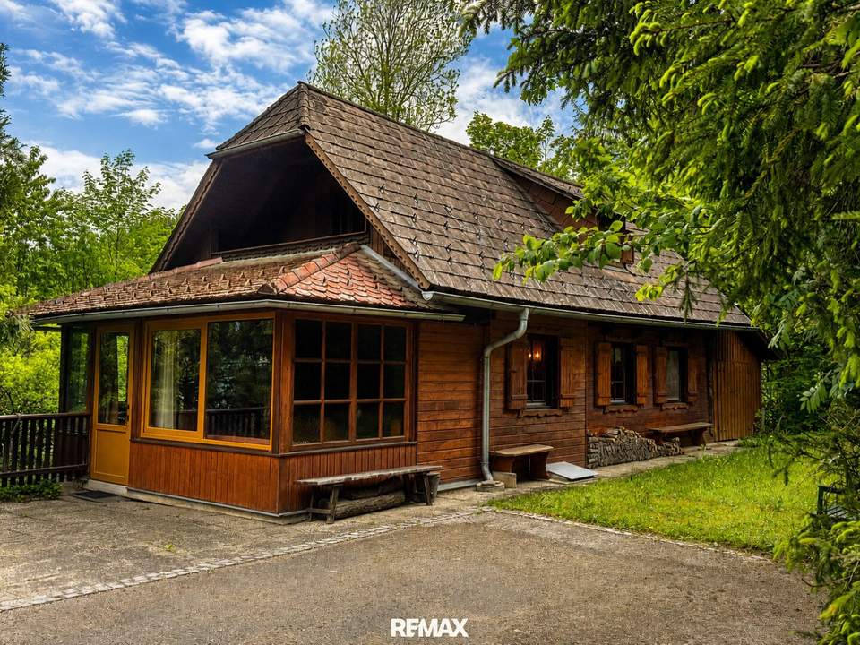 *** Urige Gemütlichkeit in der Waldheimat: Wohn & Ferienhaus mit Weitblick ***