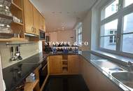 SONNIGES ALTBAUAPARTMENT IN ZENTRALER INNENSTADTLAGE