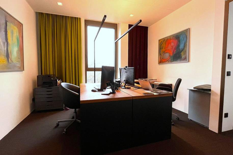 Zentrales Büro mit Altstadtblick, Gewerbeobjekt-miete, 1.260,00,€, 4400 Steyr(Stadt)