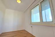 Geräumige 4-Zimmer-Wohnung mit Loggia - Ihr neues Zuhause!
