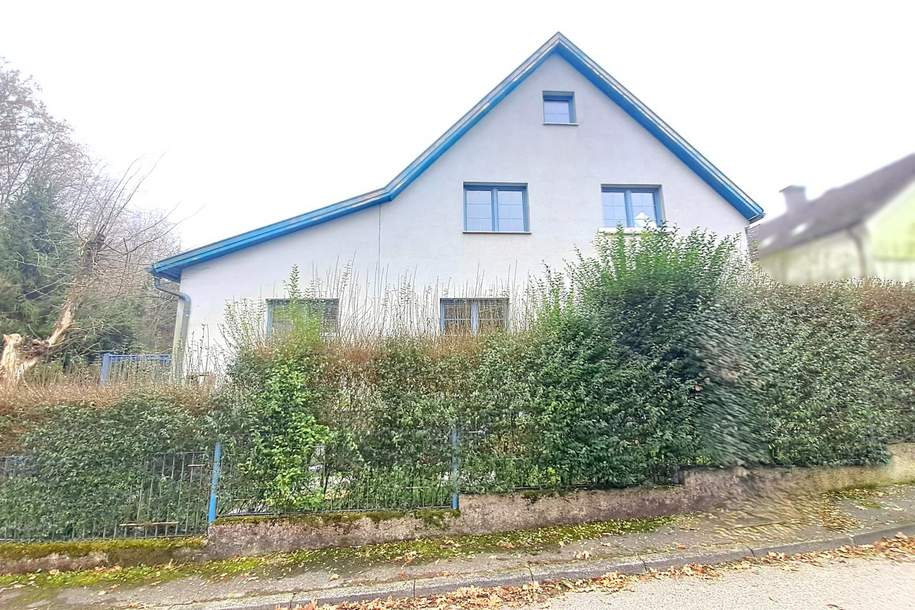 Zweifamilienhaus mit kl. Garten u. Garage in ruhiger Sackgasse in Amstetten, Haus-kauf, 339.000,€, 3300 Amstetten