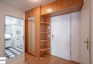 *Ab sofort* Gut geschnittene, hofseitige 2 Zimmer Neubauwohnung mit Loggia