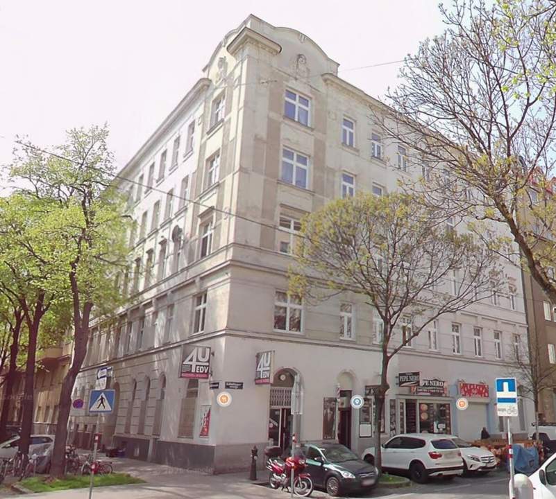 Unbefristet vermietete Altbauwohnung – stabile Mieteinnahmen im 2. Bezirk