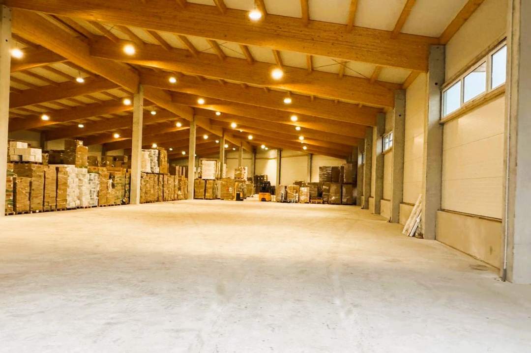 Top-Lagerfläche mit LKW-Zufahrt &amp; PV-Strom