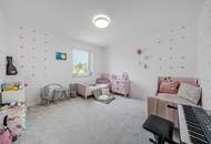 Modernes Familienwohnen: Bezugsfertige 5-Zimmer-Doppelhaushälfte mit Eigengarten