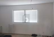 STYLISCH - EIGENER AUFGANG - BALKON