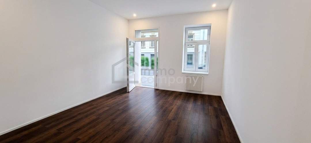 Erstbezug nach Generalsanierung Büro/Praxis in 50m² mit 2 Räumen, Teeküche nahe Tivoligasse !