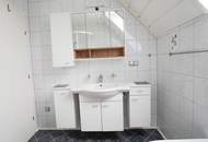 Neu sanierte 3-Zimmer Wohnung mit Küche und Balkon!