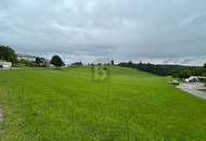 LEICHTE HANGLAGE MIT TRAUMAUSSICHT IN DIE NATUR