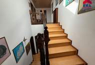 Exklusive Villa mit traumhaftem Garten – Wohnen auf höchstem Niveau in zeitloser Qualität