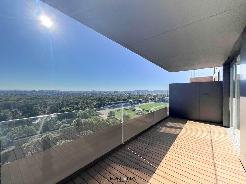 Premium City-Wohnung mit Weitblick &amp; Wellness-Oase