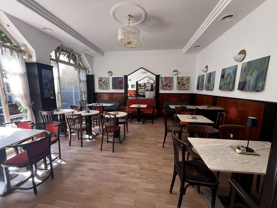 "Stadtcafé Purkersdorf – mit sofortiger Übernahme – in der Passage direkt an der Fußgängerzone"