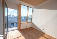 Erstbezug mit weitläufigem &amp; lichtdurchfluteten Wohnbereich, sowie 2 hofseitigen Freiflächen