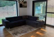 Neuwertiges Wohnhaus in ruhiger Lage
