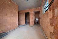 AKTION verlängert: ALLEINEIGENTUM. GERÄUMIGES ZIEGEHAUS MIT 4 ZIMMER, TAGSLICHT-BAD, 2 WC's UND VIELEN EXTRAS!