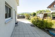 Familienhaus mit großer PV-Anlage und guter Verkehrsanbindung
