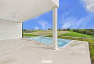 Moderne Doppelhaushälfte TOP 2 Erstbezug mit Pool, Kamin & Carport!