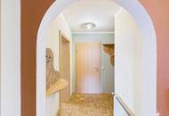 Zentrale Dachgeschoßwohnung mit großzügiger Terrasse. Stellplatz. Spittal an der Drau.