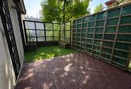 Sonniger Garten mit zwei Terrassen – Endreihenhaus in Grünlage