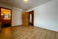 PREISHIT! TOP ZUSTAND MIT BALKON &amp; NIEDRIGEN BETRIEBSKOSTEN