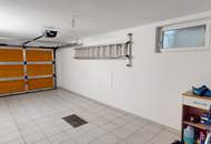 Lichtdurchflutetes Passivhaus mit Garage und Carport
