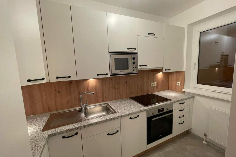 ***3-Zimmerwohnung mit sonniger verglaster Loggia inkl. Garage und Carport***, Wohnung-miete, 702,24,€, 4204 Urfahr-Umgebung