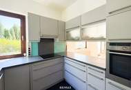 In MAUER uneinsichtiges Gartenparadies